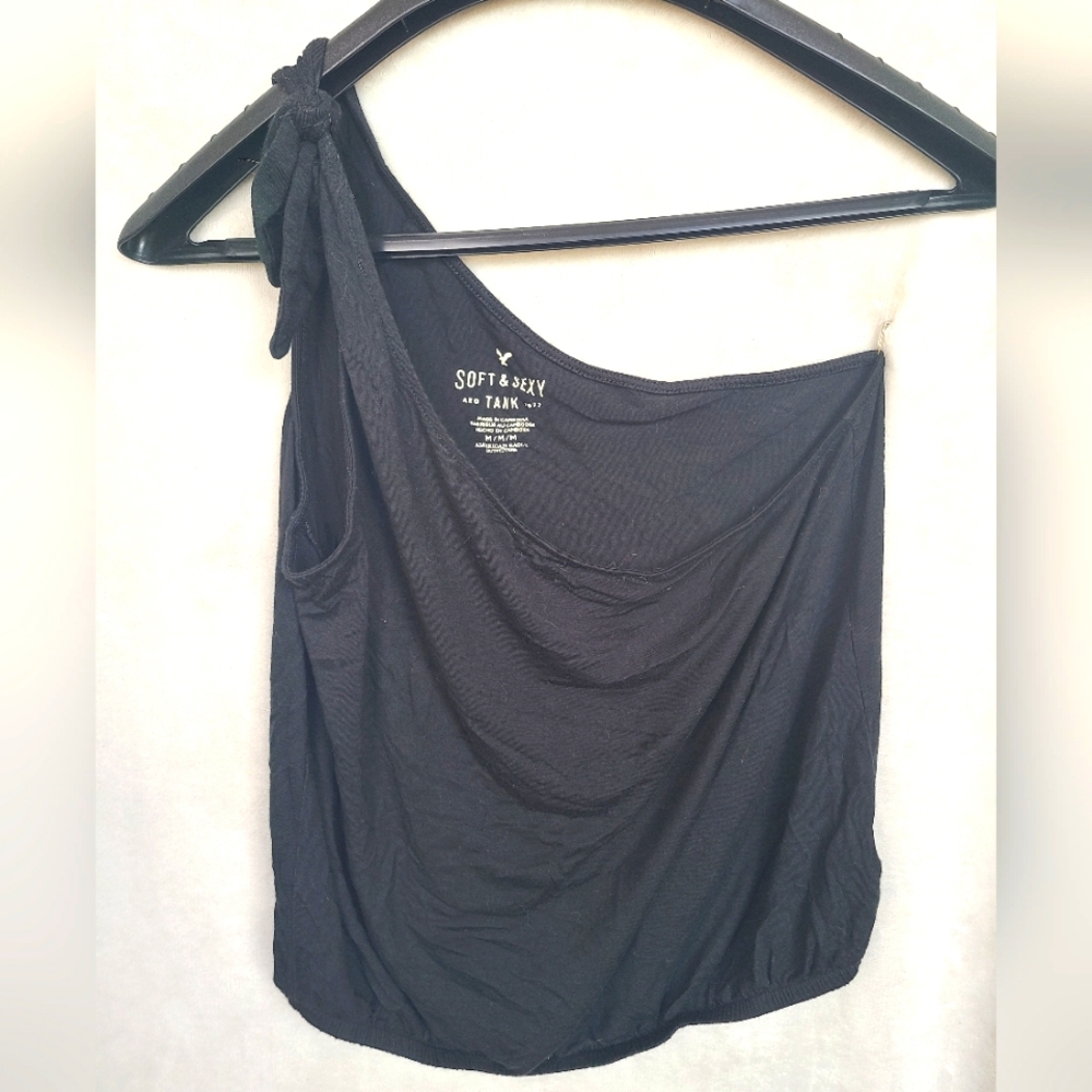 One Shoulder American Eagle Black Top